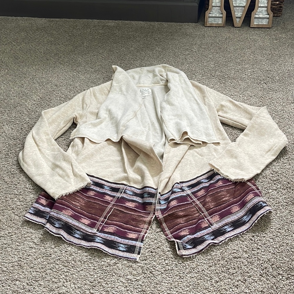 NWOT Billabong Sweater - Picture 1 of 2